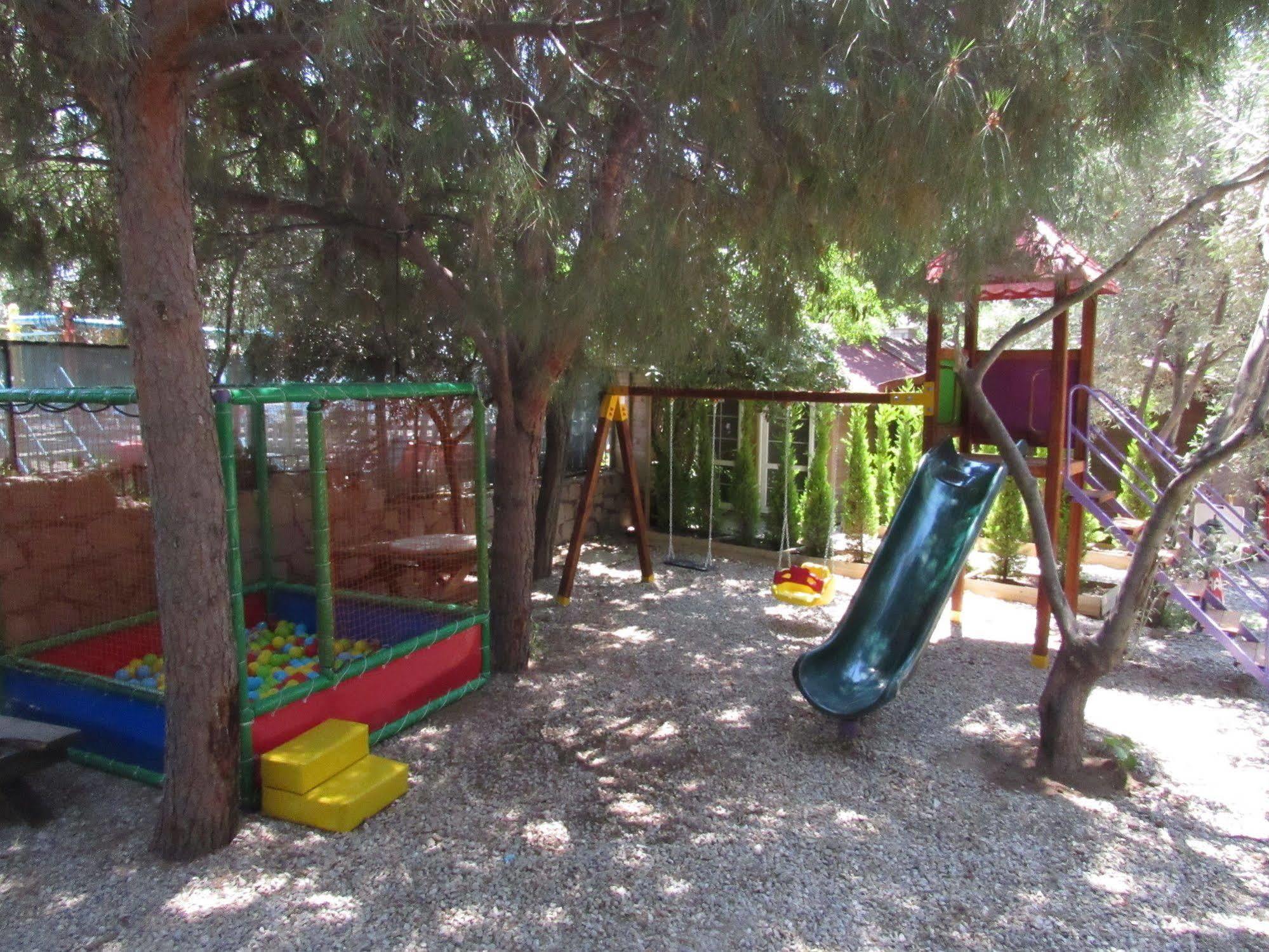 Assos Hunters Hotel (Adults Only) Exterior foto
