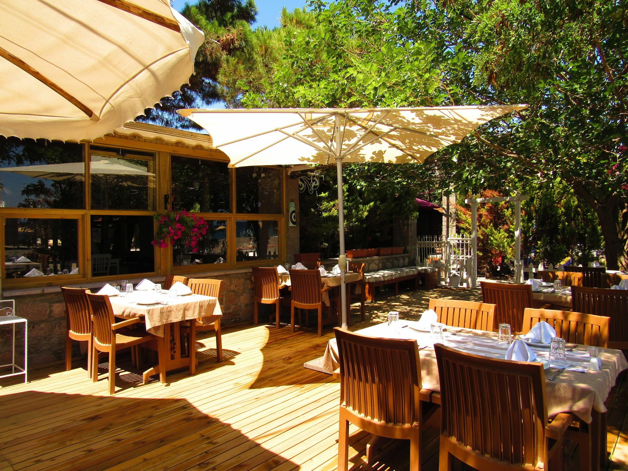 Assos Hunters Hotel (Adults Only) Exterior foto